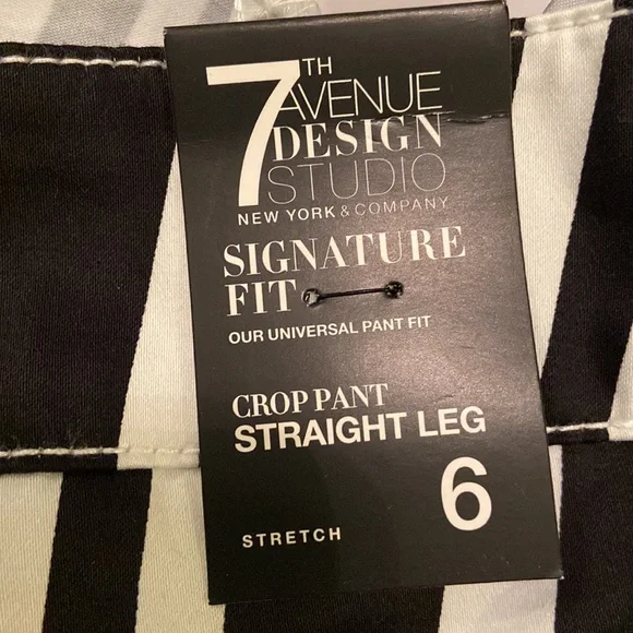 New York & Company - Women's Black and White Stripes Crop Pants (NWT) - Picture 4 of 7
